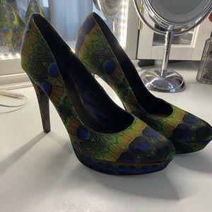 Nine west peacock heals 7.5